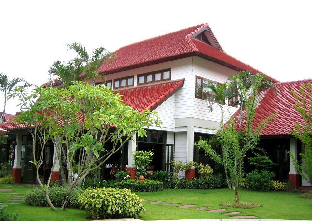 Karinthip Village Chiang Mai Extérieur photo
